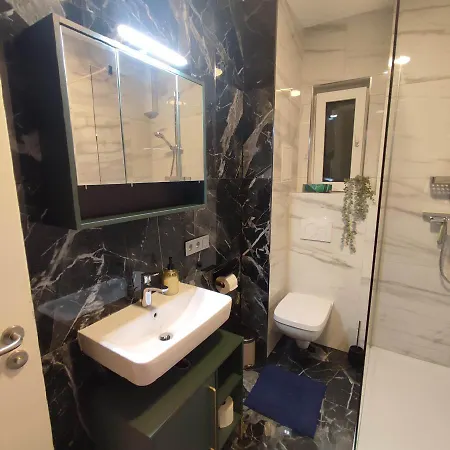 Praktisch Und Gut In Der Goldstadt Apartment Pforzheim