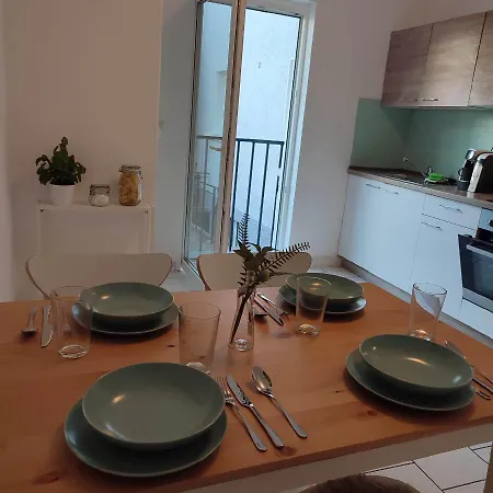 Praktisch Und Gut In Der Goldstadt Apartment Pforzheim